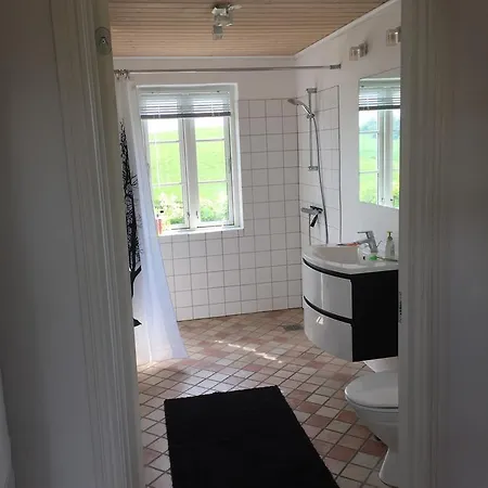 Bed & Breakfast Bjerrumvej 9. *